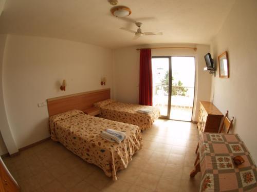 Apartamentos Mar Bella Эс-Кана Экстерьер фото